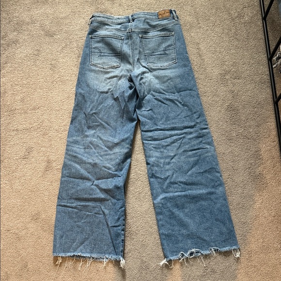 American Eagle Wide-Leg Ripped Blue Women's Jeans - Picture 2 of 3